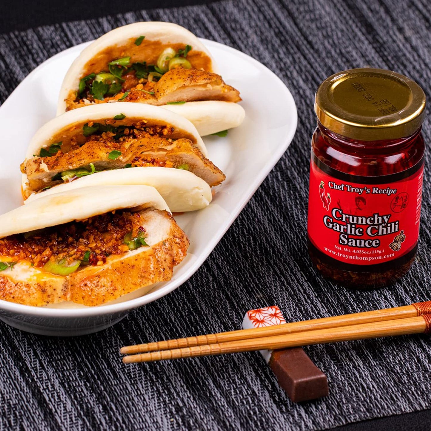 Crunchy Garlic Chili Sauce 4.025oz (115g)