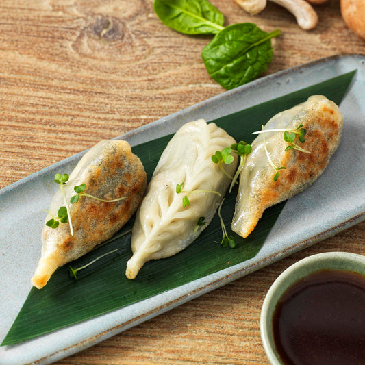 Spinach &amp; Mushroom Dumpling (Vegan)